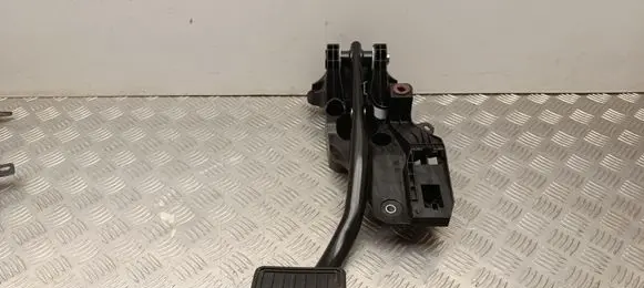 Tesla Model Y Brake pedal 118869150A