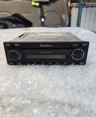 Skoda Superb B5 (3U) Radio/CD/DVD/GPS head unit 6669Z0L09ZVZ