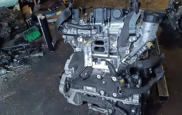 Land Rover Range Rover Velar Engine PT204