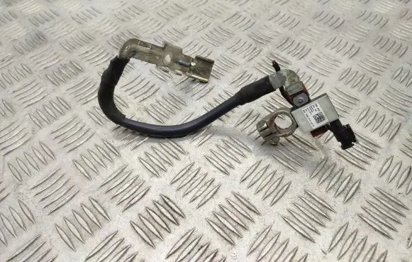 Volkswagen Golf VII Negative earth cable (battery) 5Q0915181E