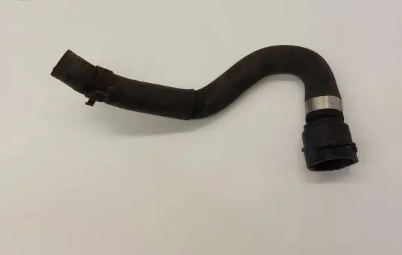 Volkswagen PASSAT B8 Engine coolant pipe/hose 5Q0122101S