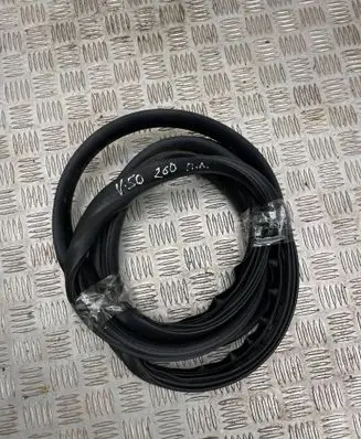 Volvo V50 Front door rubber seal 