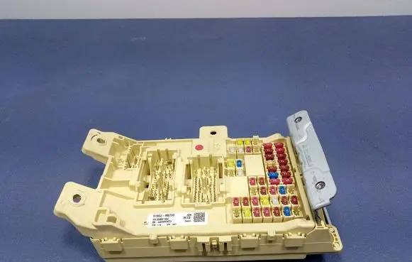 KIA Stonic Fuse box set 91952H8730
