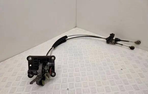 Opel Zafira C Gear shifter/selector 8126600010