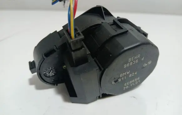 BMW 7 E65 E66 Air flap motor/actuator ECB656