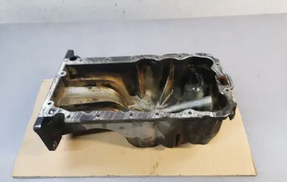 Opel Zafira C Oil sump 55562729