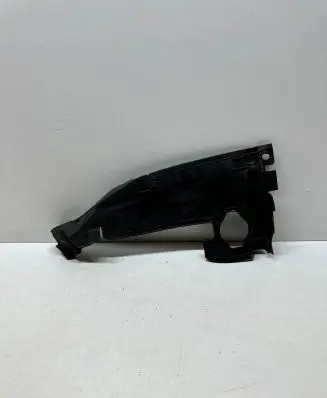 Audi A7 S7 4K8 Wiper trim 4K8821170