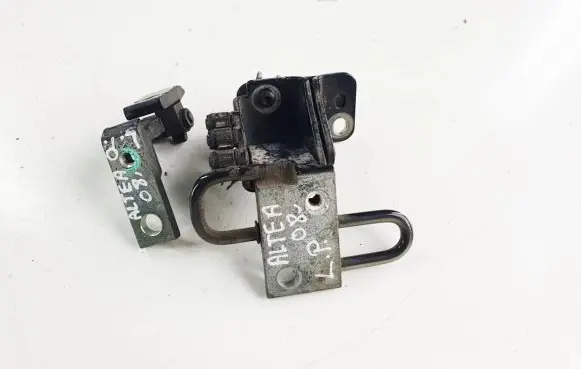 Seat Altea XL Front door hinge set 