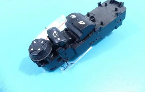 Citroen DS3 Electric window control switch IMPRK1355414