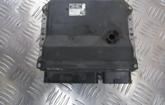 Toyota Prius (XW30) Engine control unit/module 8966147410 89661-47410