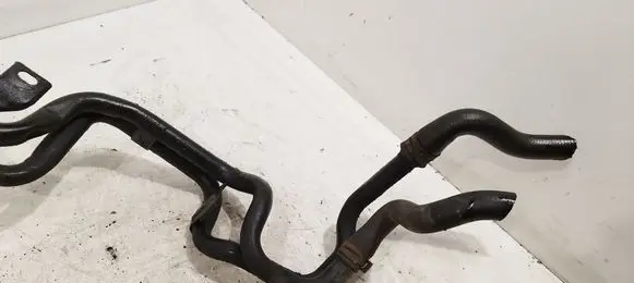 Volkswagen PASSAT B6 Engine coolant pipe/hose