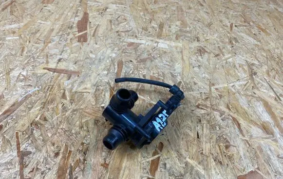 Mercedes-Benz EQA Electric auxiliary coolant/water pump A0005061300 19022020 EG10004020668