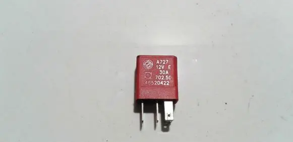 Fiat Punto (188) Other relay 465204422 70.50