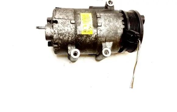 Volvo V50 Air conditioning (A/C) compressor (pump)