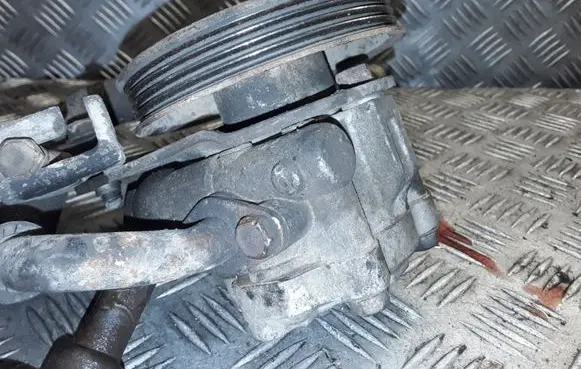 Nissan Murano Z50 Power steering pump CB000G 53014128