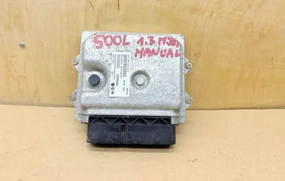 Fiat 500L Engine control unit/module 55258952 BDFH185P