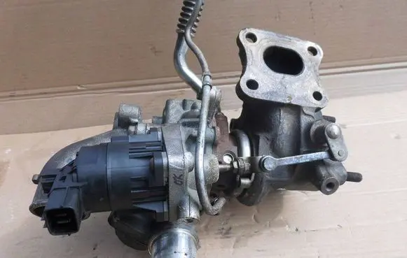 Mitsubishi Eclipse Cross Turbo 1515A357