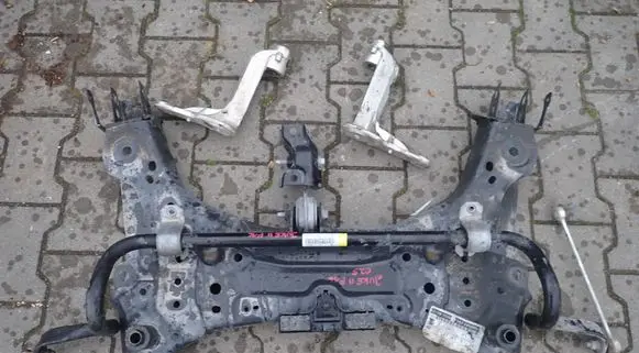 Nissan Juke II F16 Front subframe 