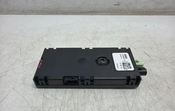 BMW 2 F45 Aerial antenna amplifier 9352601 21367510 210316