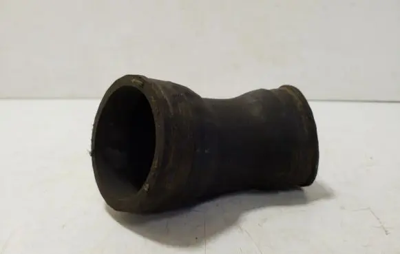 Seat Toledo I (1L) Intercooler hose/pipe 1L0145832C