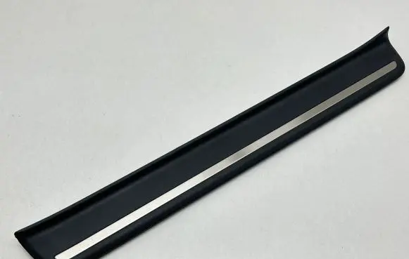 KIA EV6 Side skirt front trim 85883CV500