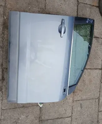 Opel Antara Front door