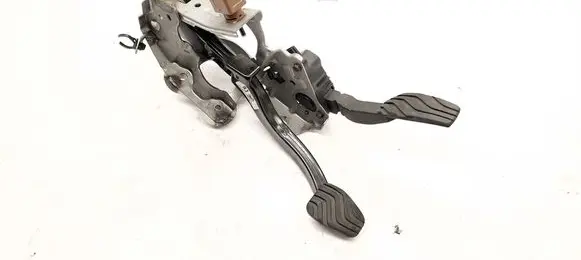 Nissan Qashqai J12 Pedal assembly 465016UA0A 180026UA3B