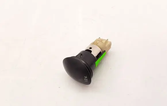 Renault Laguna II 12 V Socket (front) 