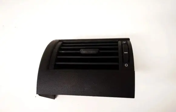 Volkswagen Fox Dash center air vent grill 5z0819703