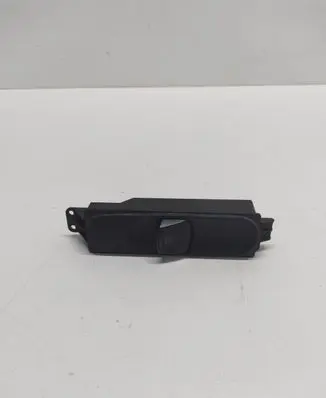 Mercedes-Benz Vito Viano W639 Electric window control switch A6395451413