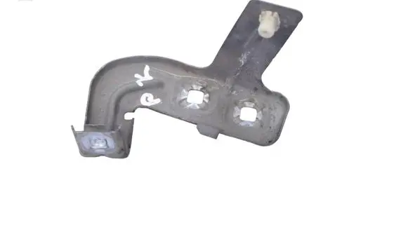 BMW 4 F32 F33 Fender mounting bracket 
