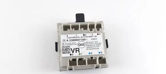Mercedes-Benz E W213 Door control unit/module A2389007100 A2139012600