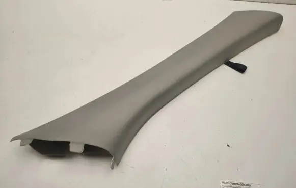 Mercedes-Benz ML W164 (A) pillar trim A1646900826