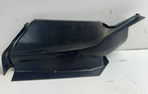 Volkswagen Tiguan Allspace Intercooler air guide/duct channel 5TC815159