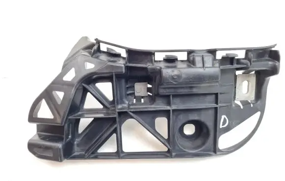Mercedes-Benz CLS C257 Rear bumper mounting bracket A2578855500