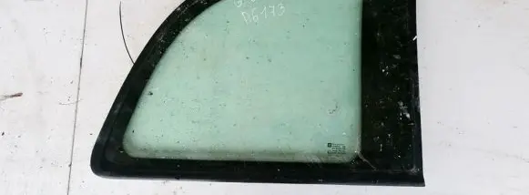 Opel Zafira A Rear side window