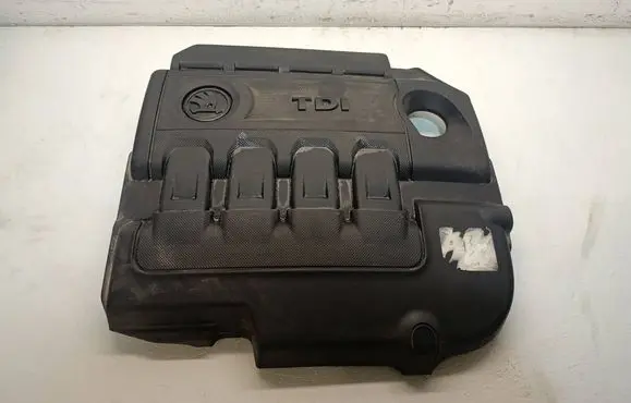 Skoda Octavia Mk3 (5E) Engine cover (trim) 04L103925C
