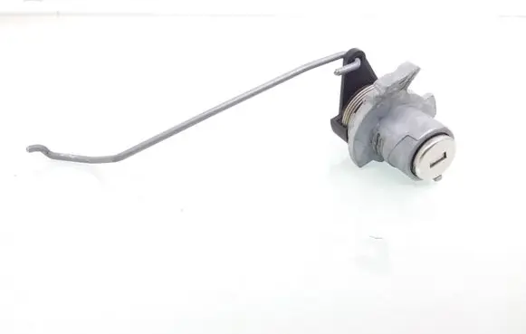 BMW 7 G11 G12 Front door lock (next to the handle) 7407999