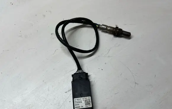 BMW X2 F39 Lambda probe sensor 8580408