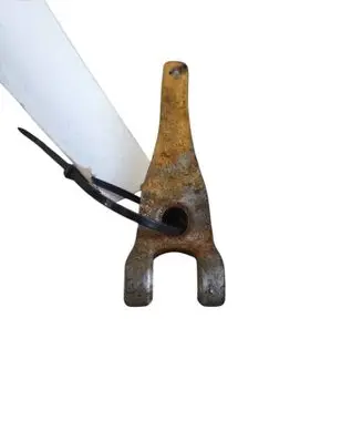 Ford S-MAX Fuel Injector clamp holder 