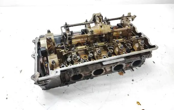 BMW X5 E53 Engine head 7506388