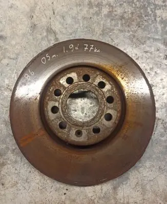 Volkswagen PASSAT B6 Front brake disc