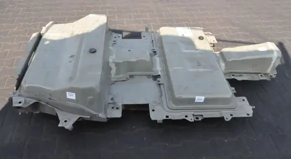 Citroen DS3 Hybrid / electric car battery 