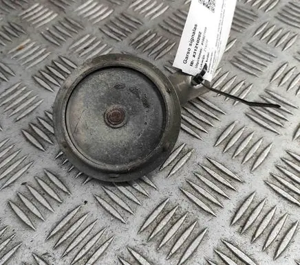 Nissan Patrol Y61 Horn signal 25620VC305