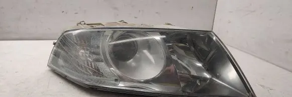 Skoda Octavia Mk2 (1Z) Headlight/headlamp