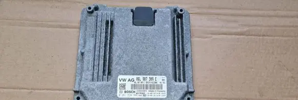 Audi A4 S4 B9 8W Engine control unit/module 06L907309E 0261S18388