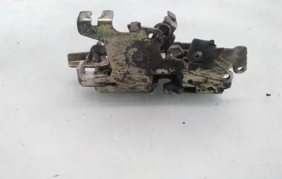 Volkswagen II LT Front door lock