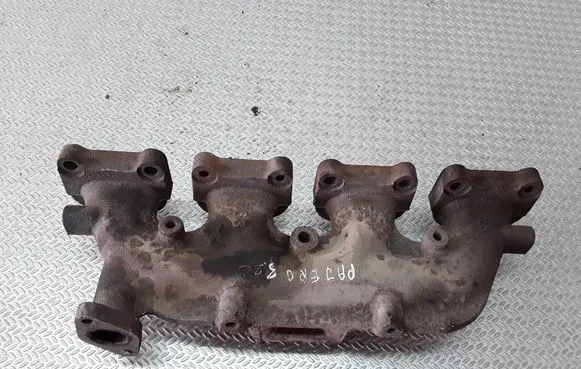 Mitsubishi Pajero Exhaust manifold