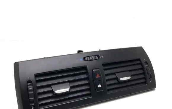 BMW X3 E83 Dashboard side air vent grill/cover trim 3400074