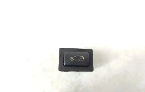 BMW 5 F10 F11 Tailgate opening switch 9200316